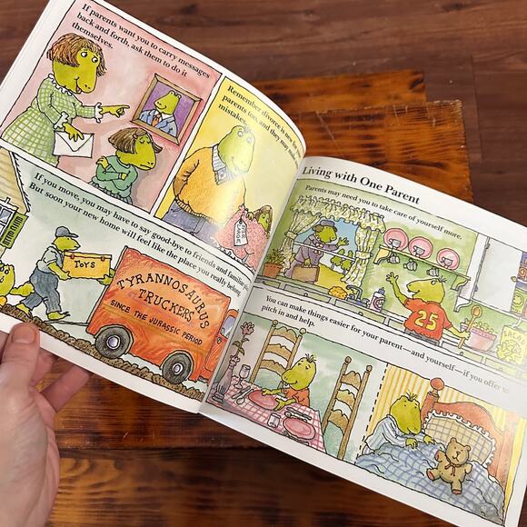 Dino Tales: Dinosaurs Divorce A Guide For Changing Families Paperback Book - Picture 4 of 7